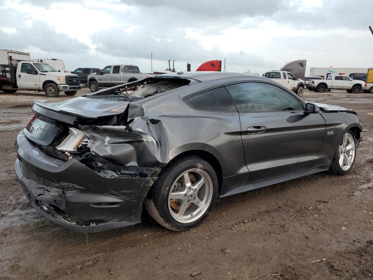 2018 Ford Mustang - Image 3
