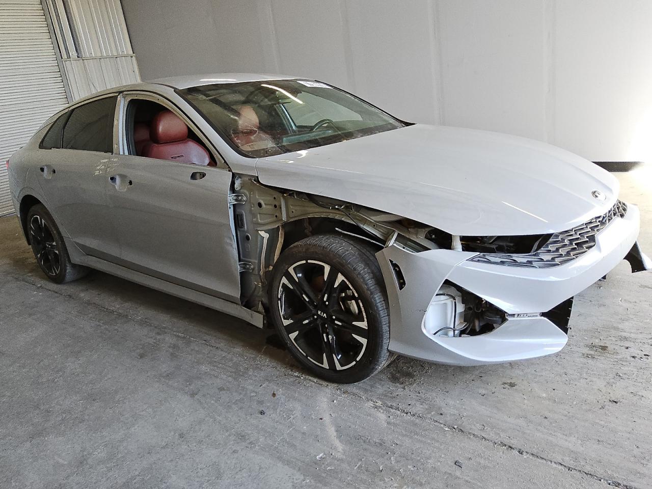 2021 Kia K5 - Image 4