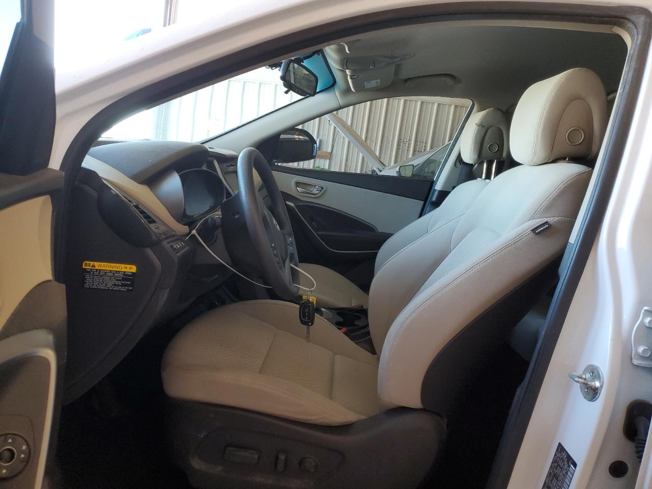 2019 Hyundai Santa Fe - Image 7