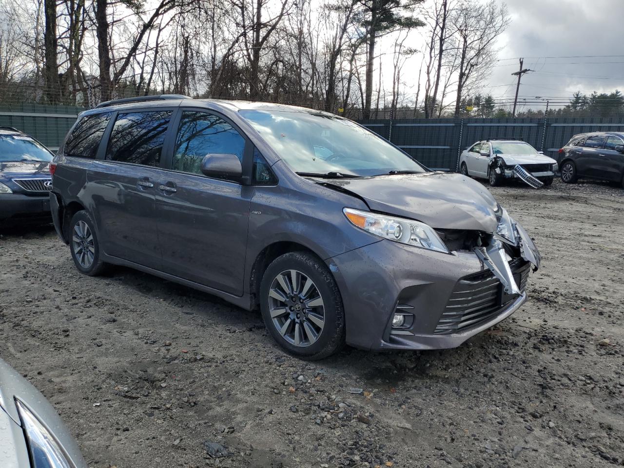 2020 Toyota Sienna Xle VIN: 5TDDZ3DC1LS243623 Lot: 82131274