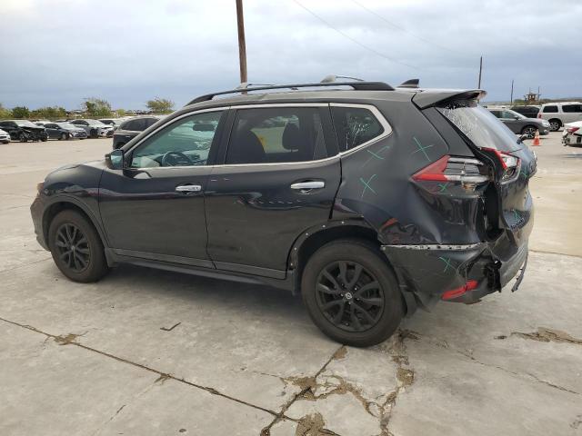  NISSAN ROGUE 2018 Czarny