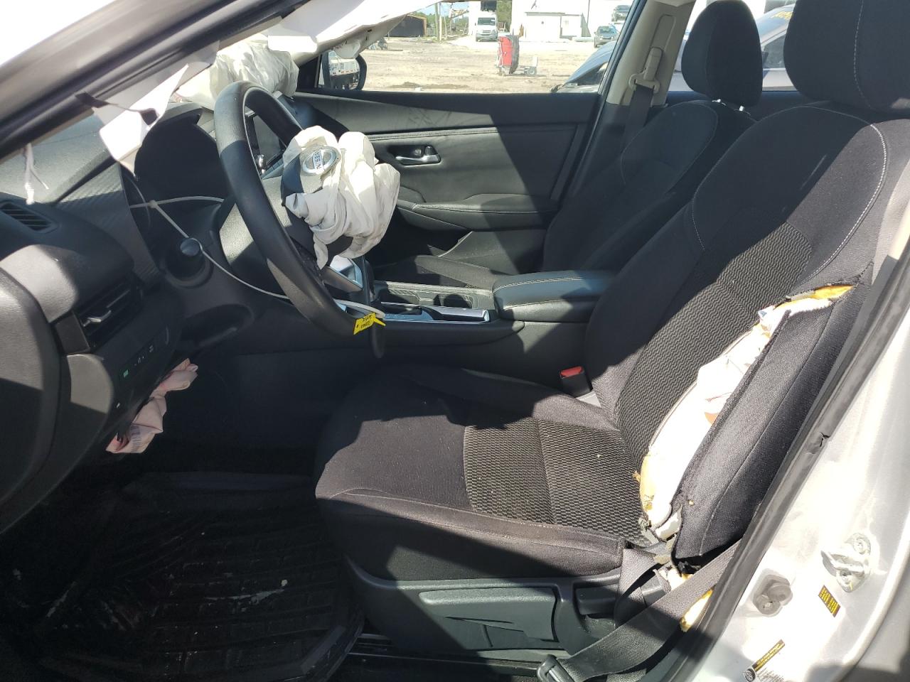2020 Nissan Sentra - Image 7