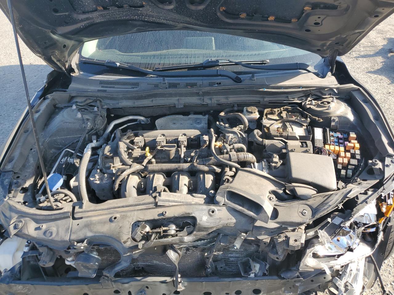 2018 Mazda 3 - Image 12