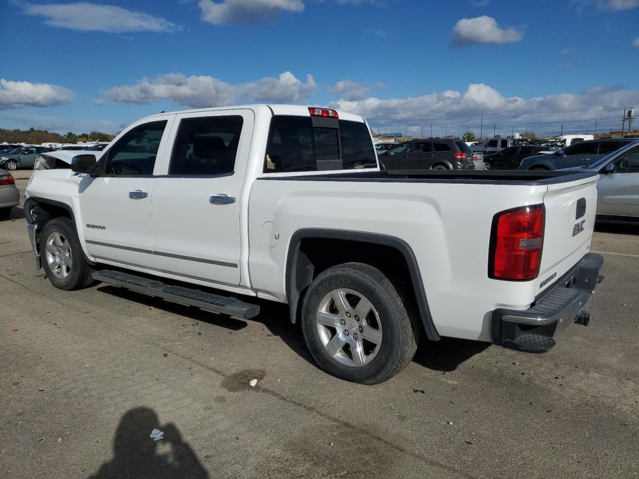 2014 GMC Sierra - Image 2
