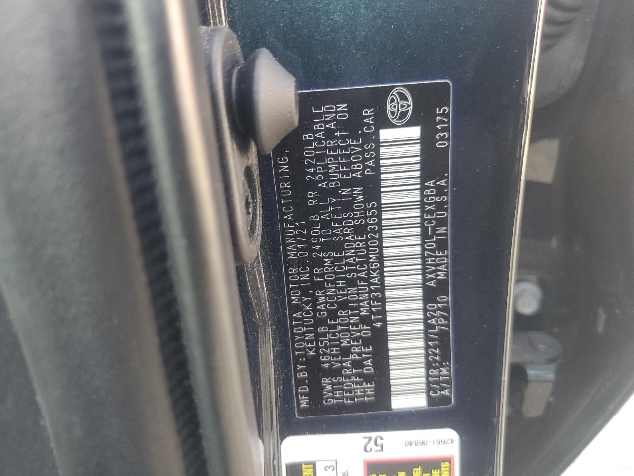 2021 Toyota Camry - Image 12