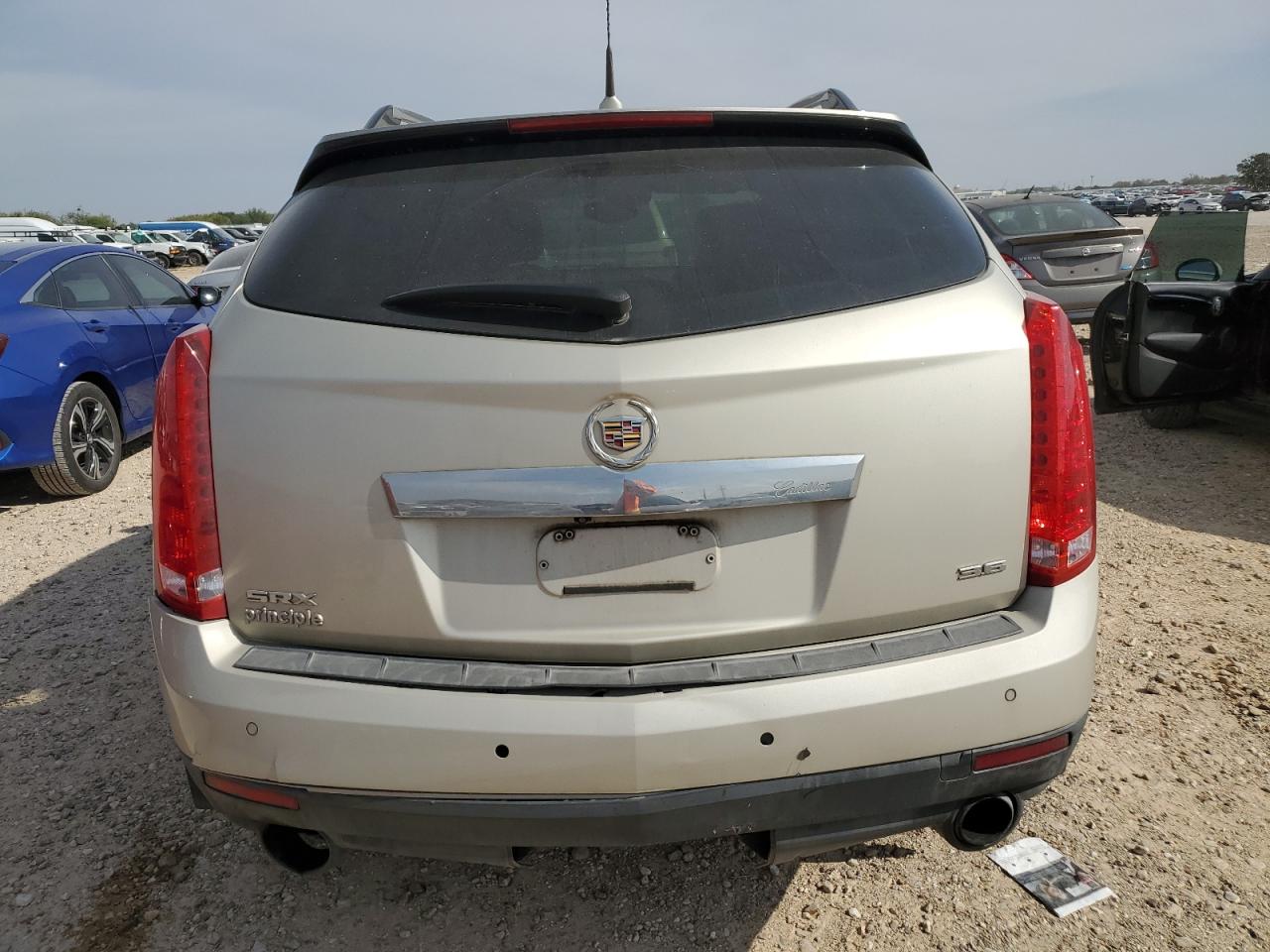 2013 Cadillac SRX - Image 6
