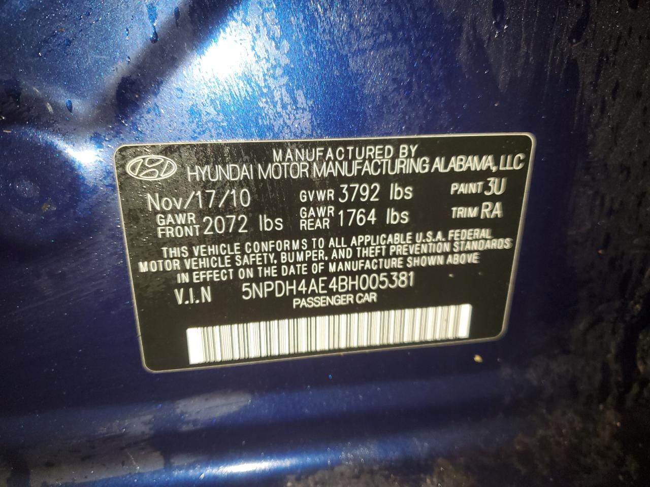 2011 Hyundai Elantra - Image 13