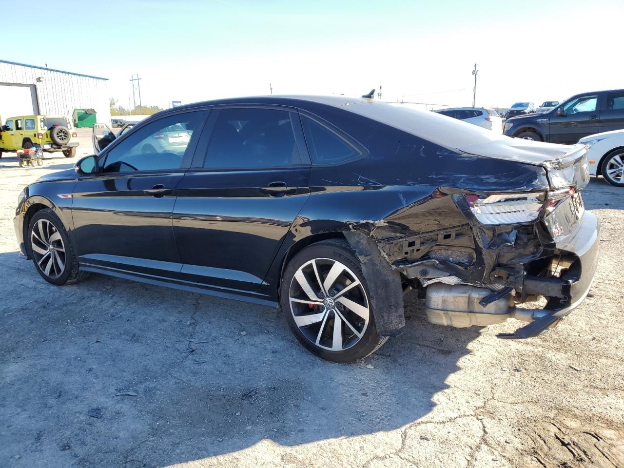 2019 Volkswagen Jetta - Image 2