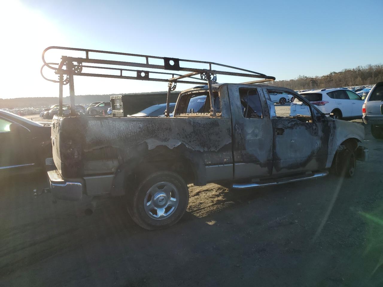 2005 Ford F-150 - Image 3