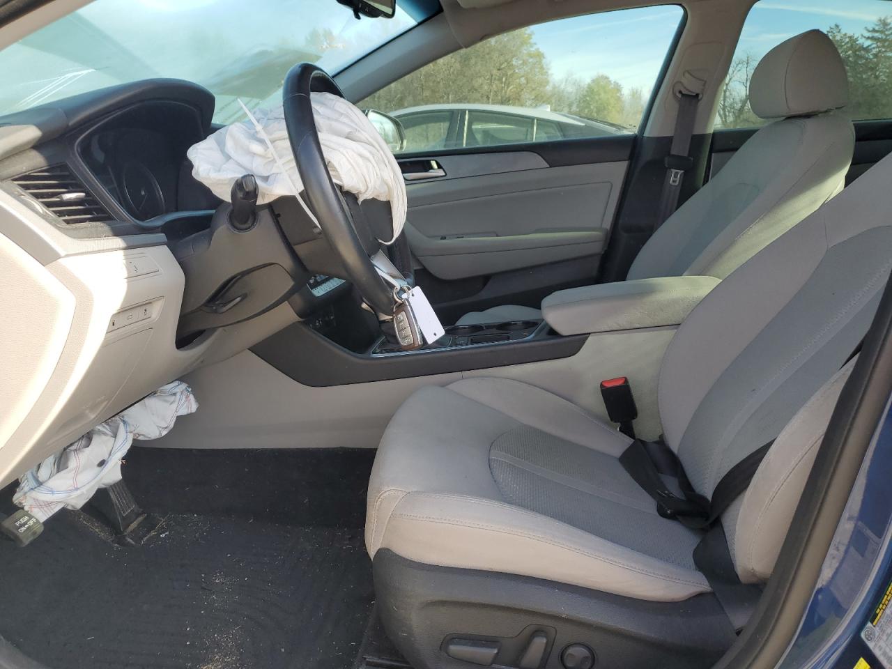 2018 Hyundai Sonata - Image 7