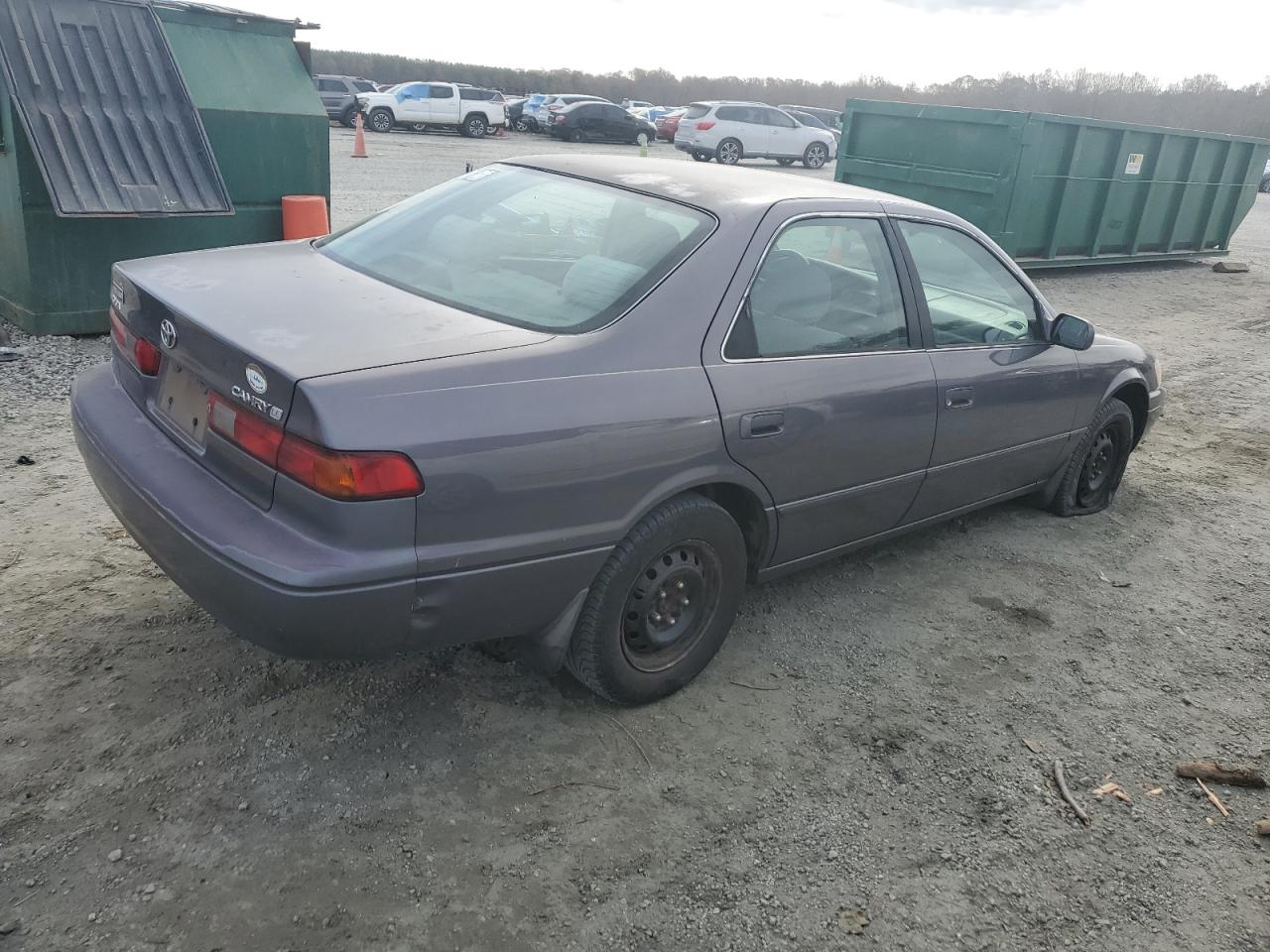 1999 Toyota Camry - Image 3