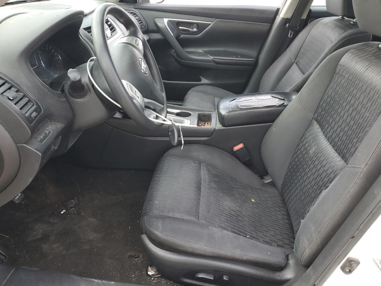 2016 Nissan Altima - Image 7