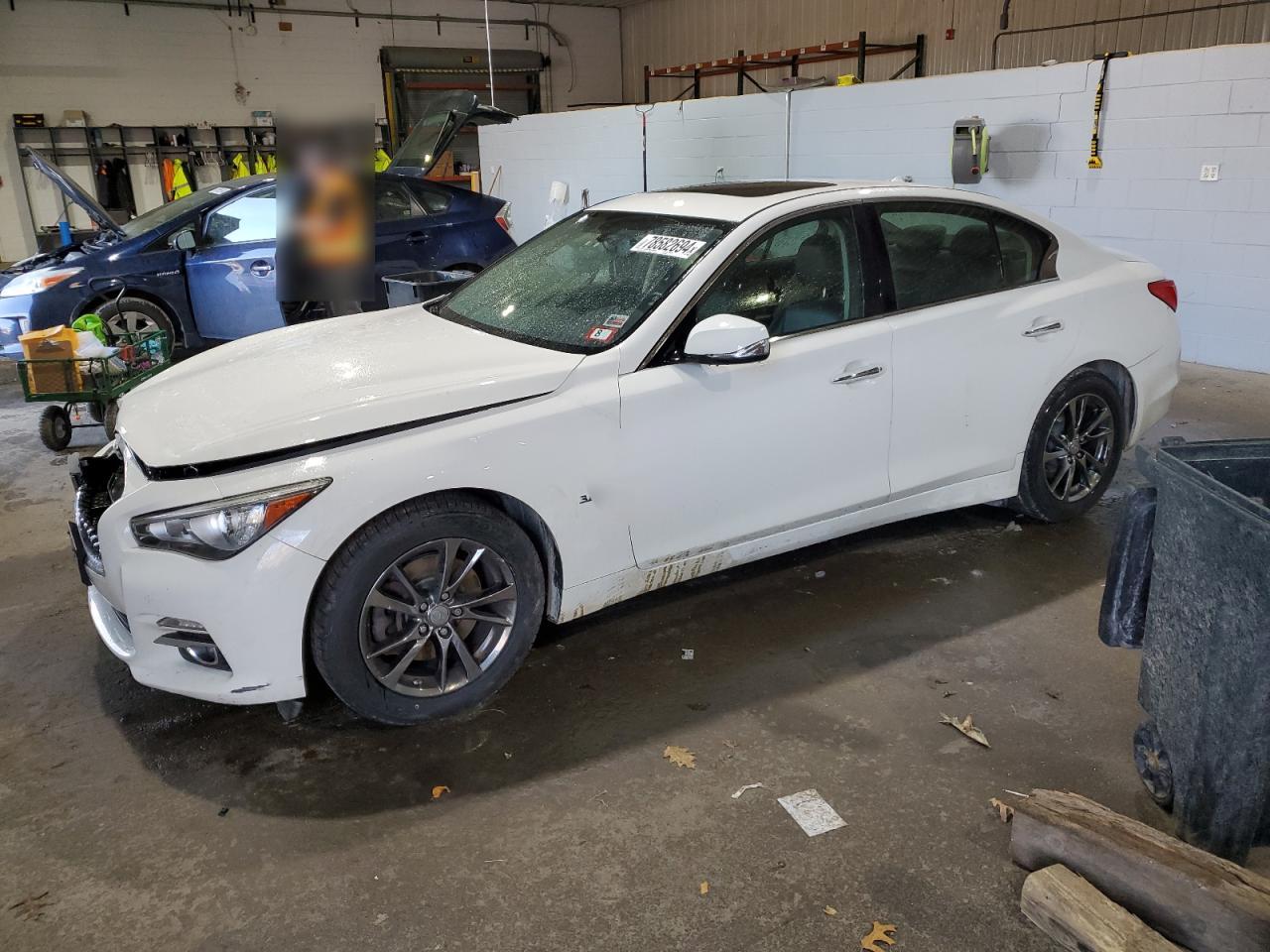 VIN JN1EV7AR5HM838383 2017 INFINITI Q50 no.1