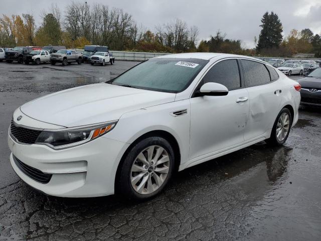  KIA OPTIMA 2016 Белый