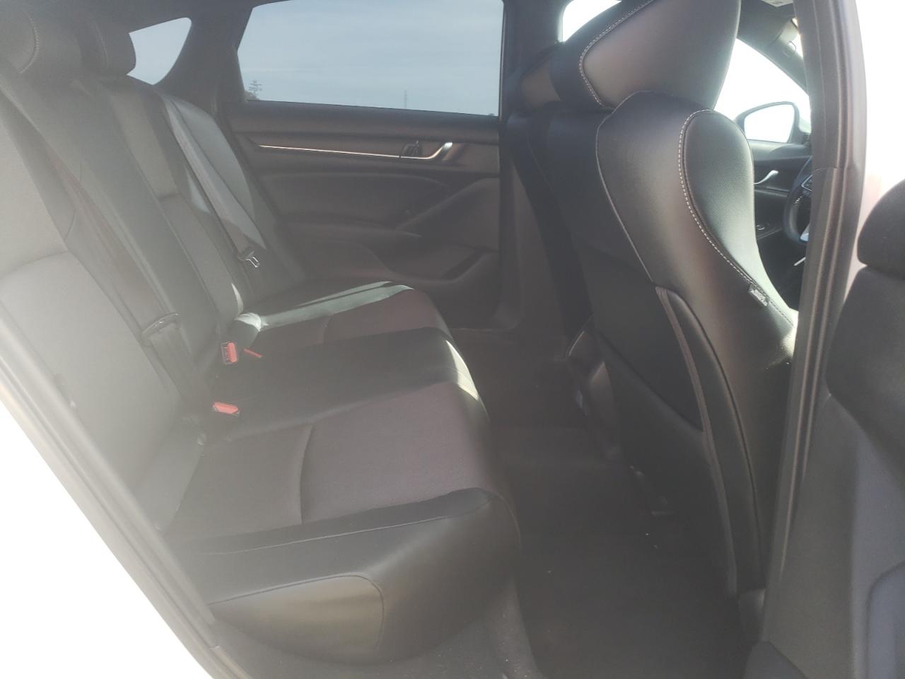 2018 Honda Accord - Image 10