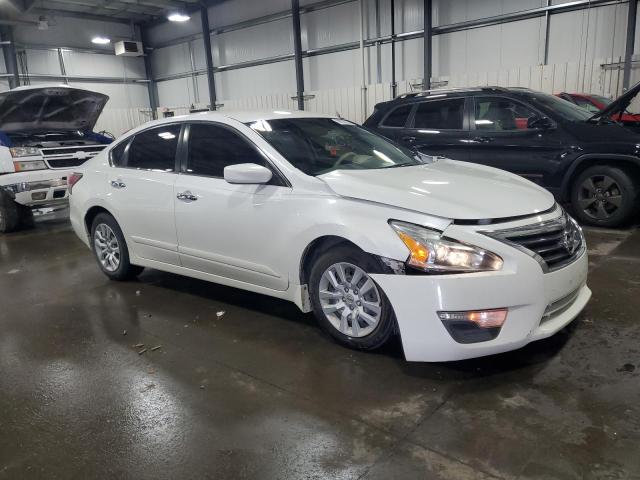  NISSAN ALTIMA 2015 White