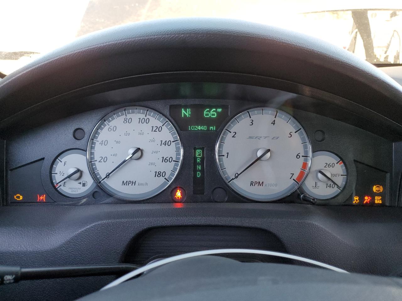 2006 Chrysler 300 - Image 9