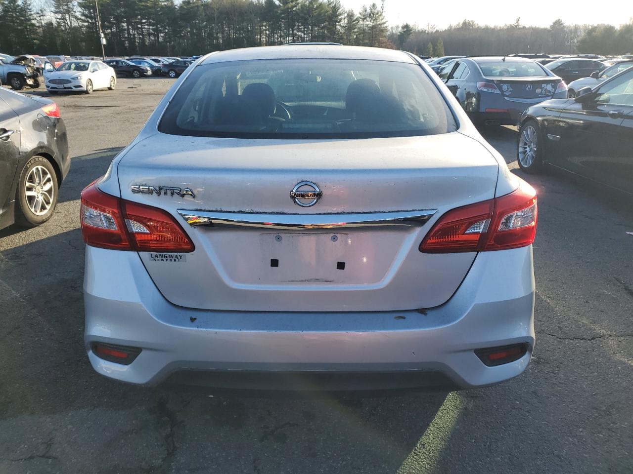2017 Nissan Sentra - Image 6