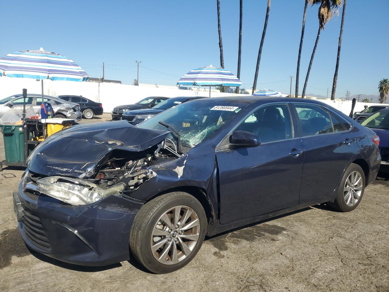 VIN 4T1BF1FK2GU508507 2016 TOYOTA CAMRY no.1