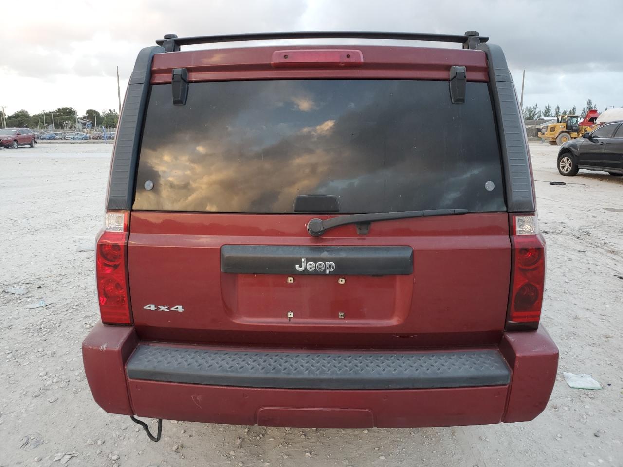 2007 Jeep Commander - Image 6