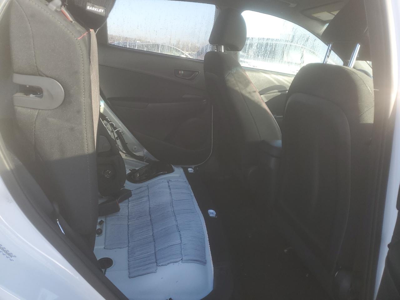 2022 Hyundai Kona - Image 11