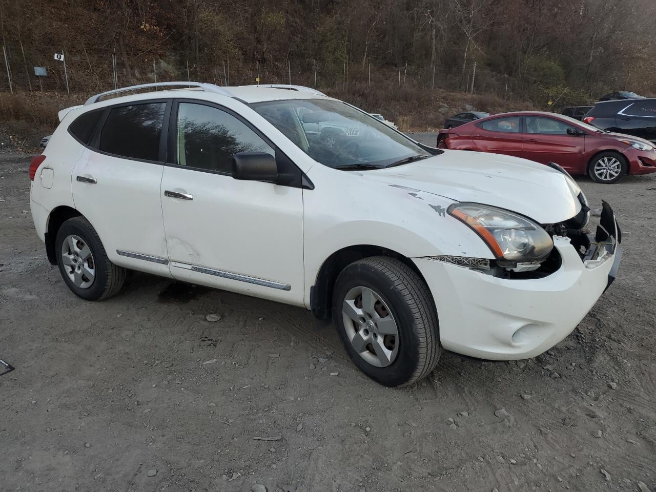 2014 Nissan Rogue - Image 4