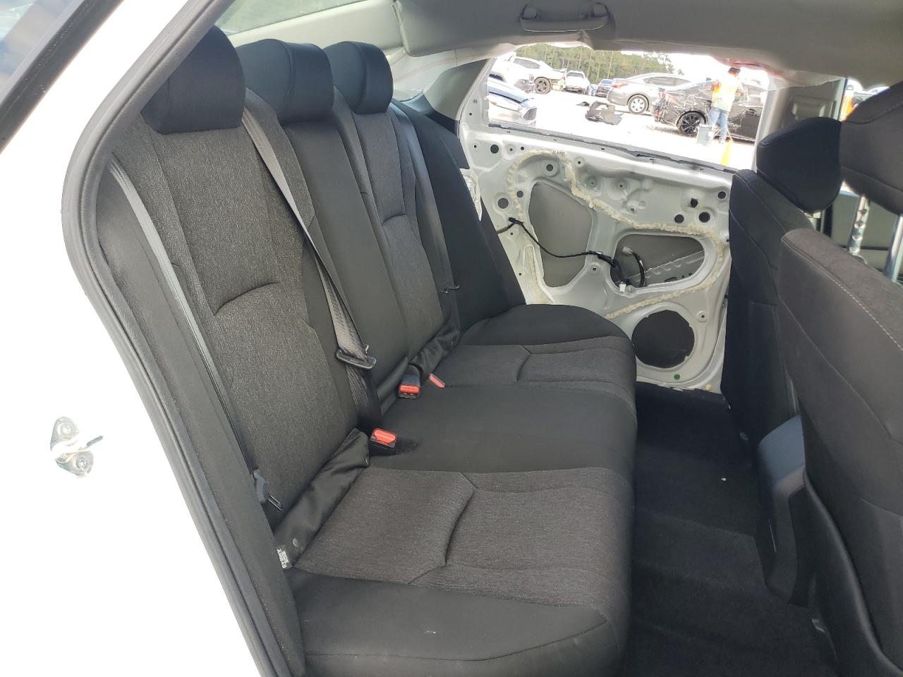 2023 Honda Accord - Image 10