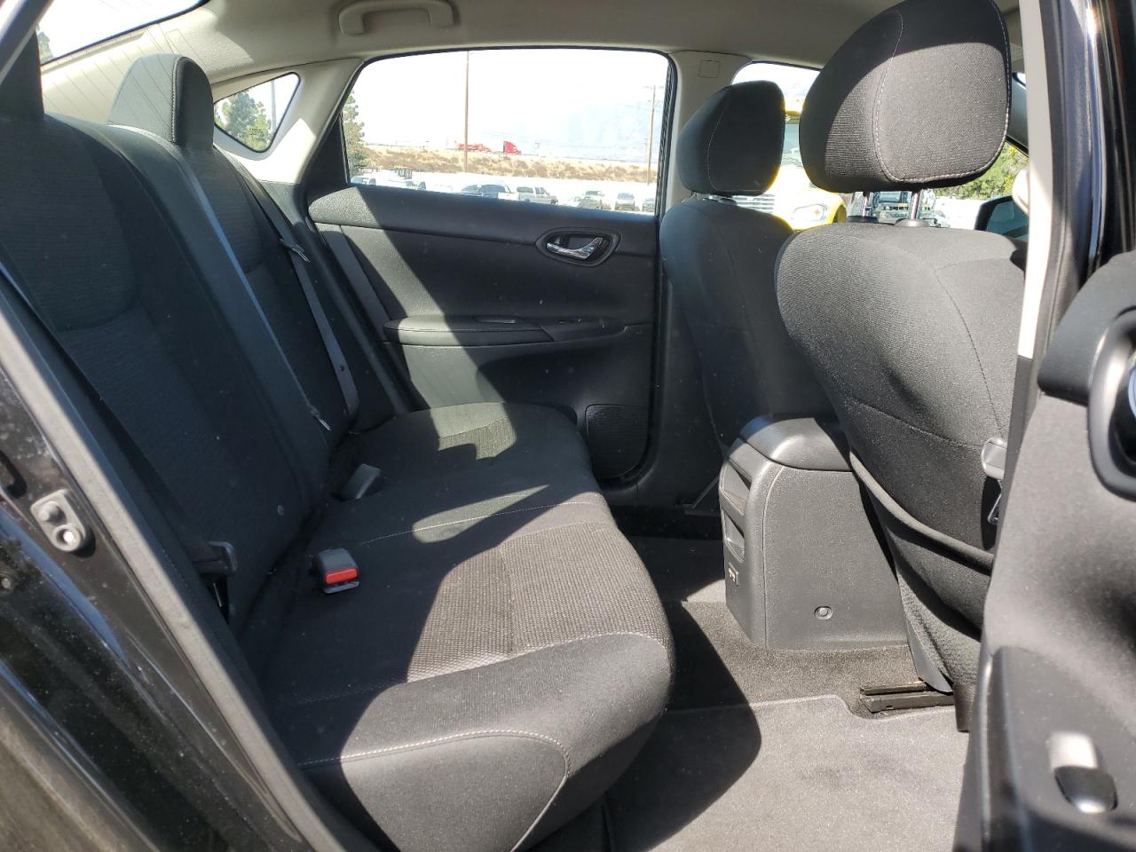 2019 Nissan Sentra - Image 10