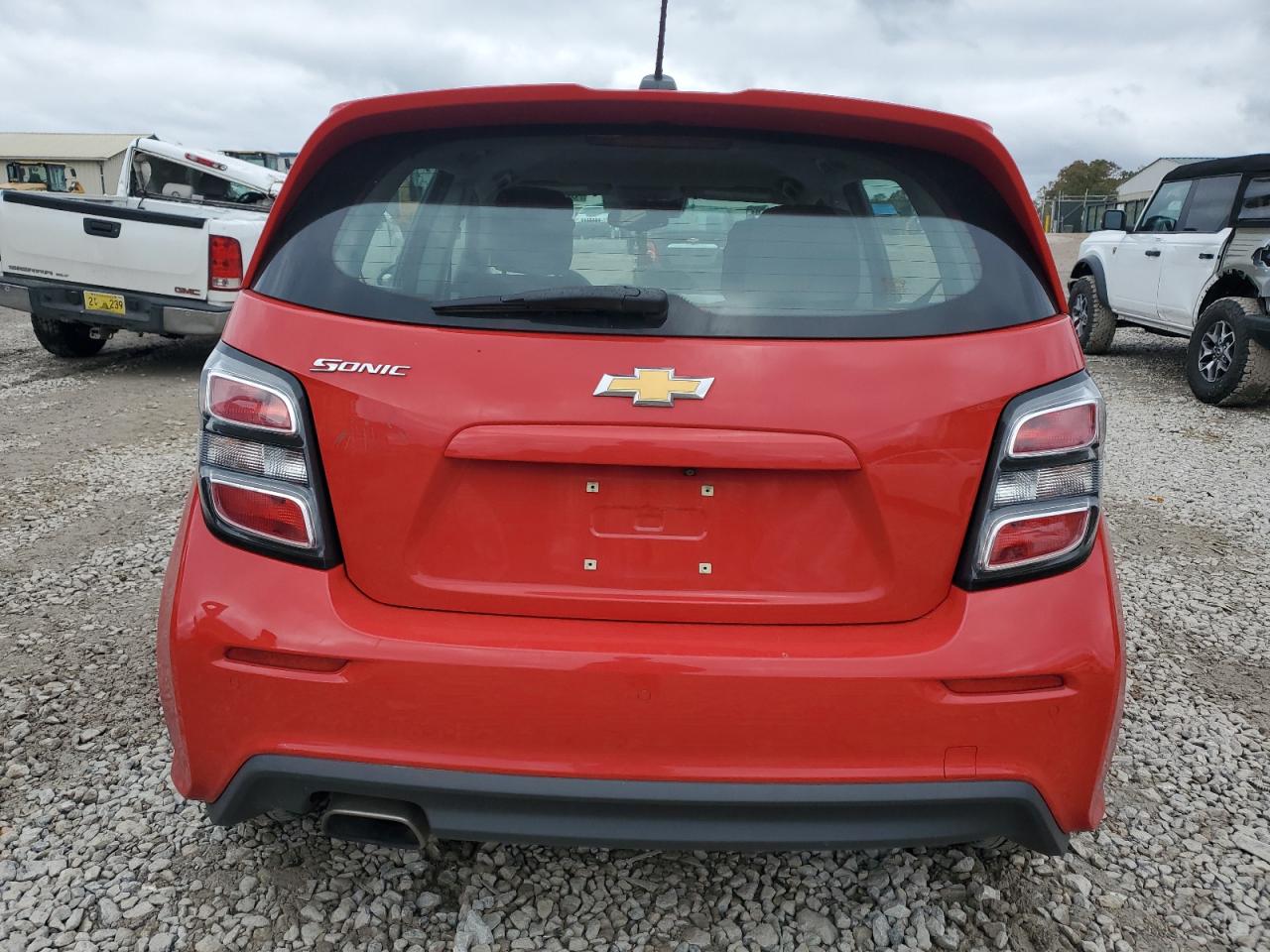 2020 Chevrolet Sonic VIN: 1G1JG6SB0L4129010 Lot: 80984754