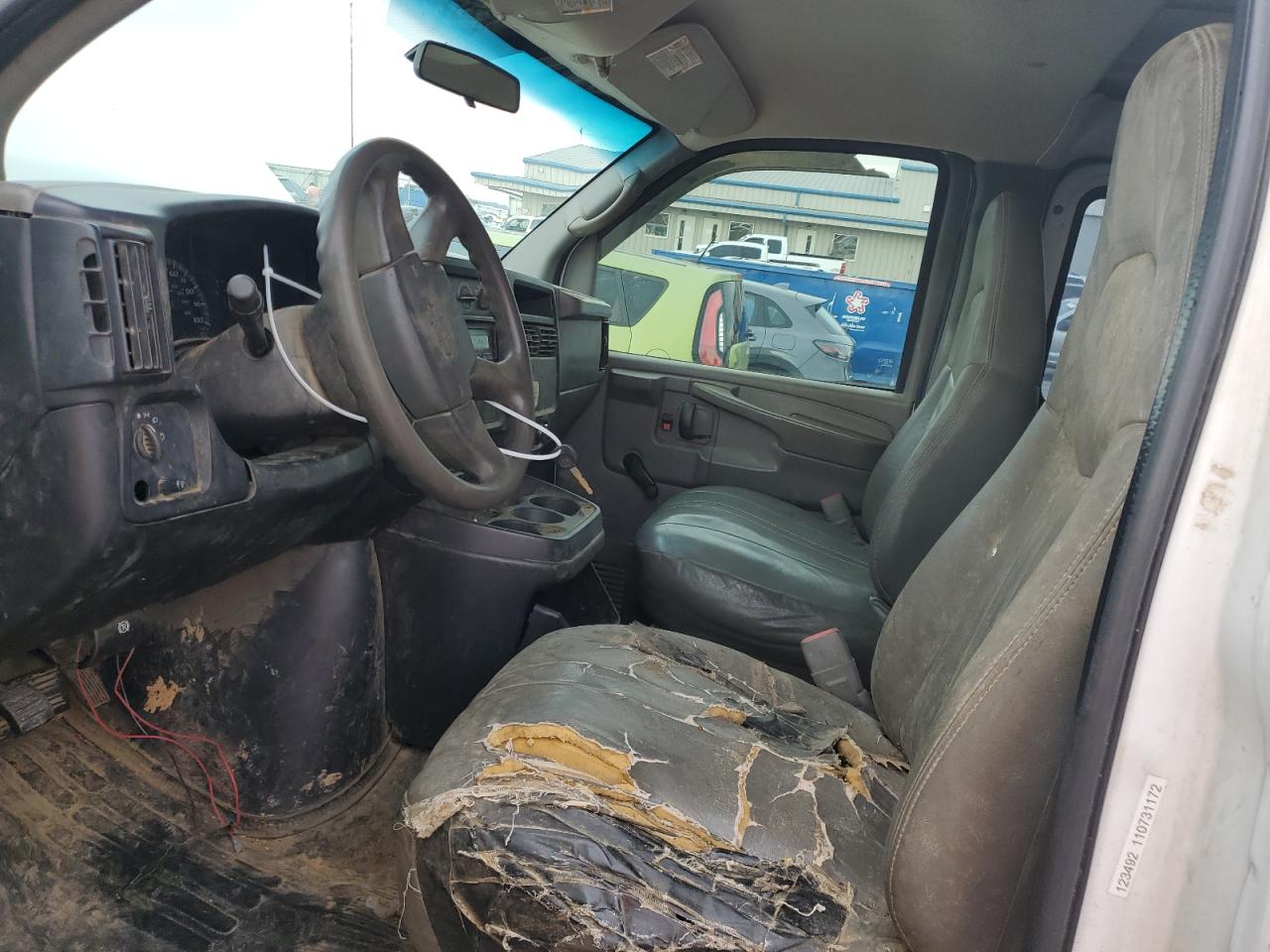 2007 Chevrolet Express - Image 7