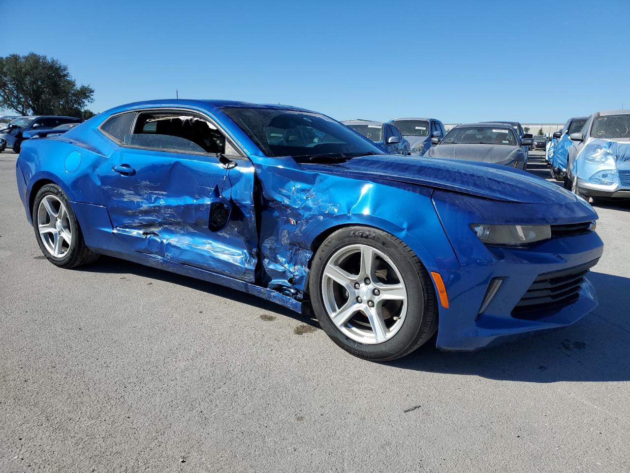 2018 Chevrolet Camaro - Image 4