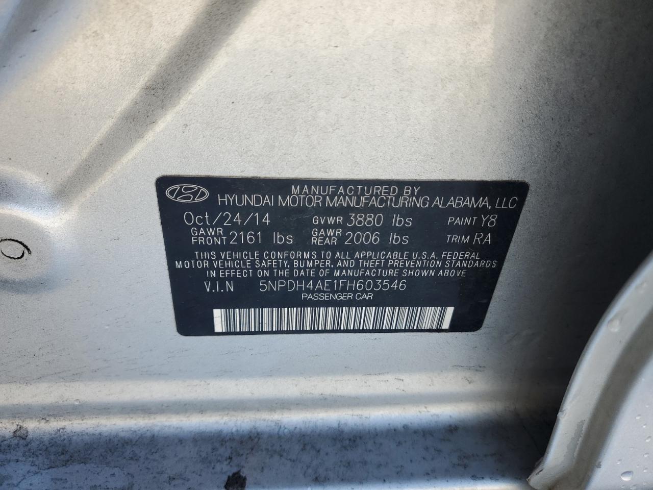 2015 Hyundai Elantra - Image 13