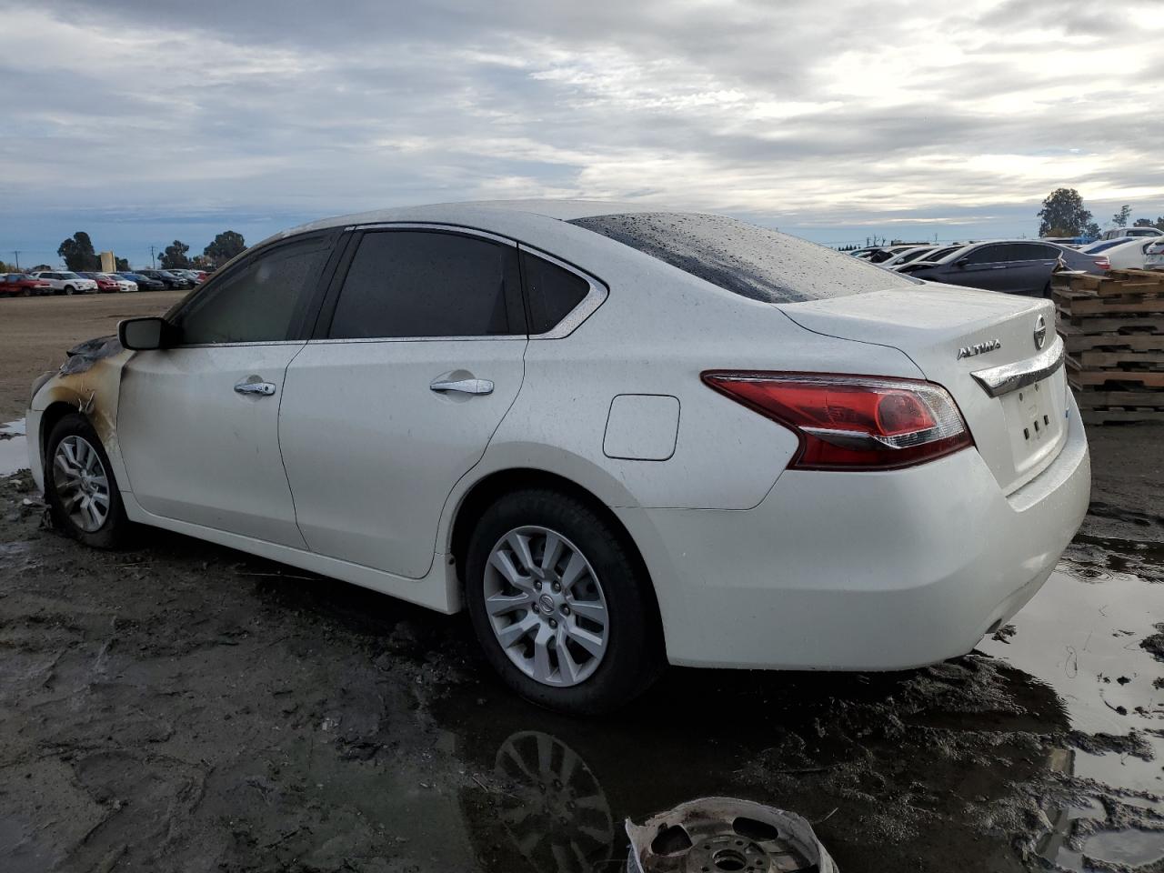 2013 Nissan Altima - Image 2