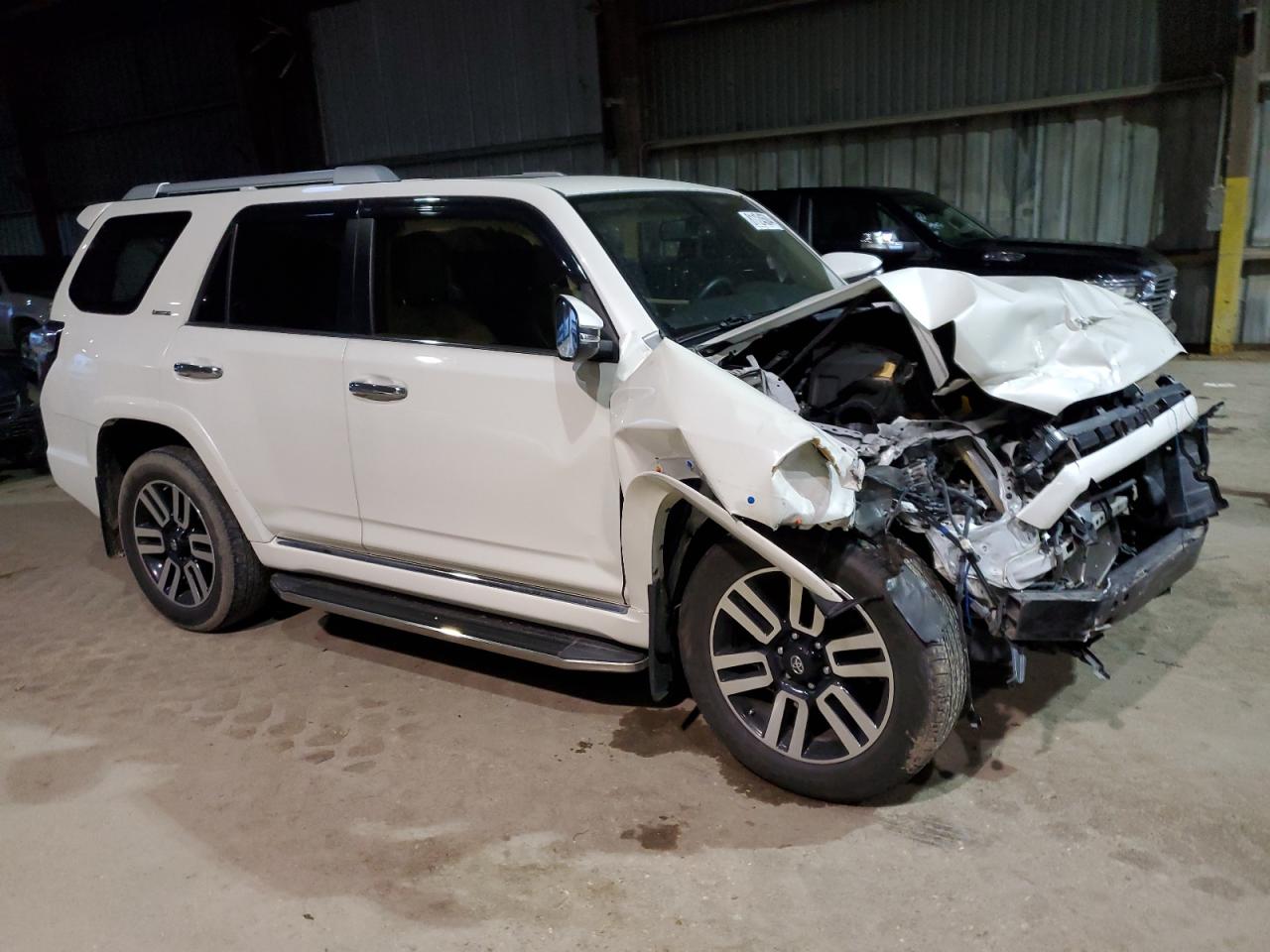 2017 Toyota 4Runner - Image 4