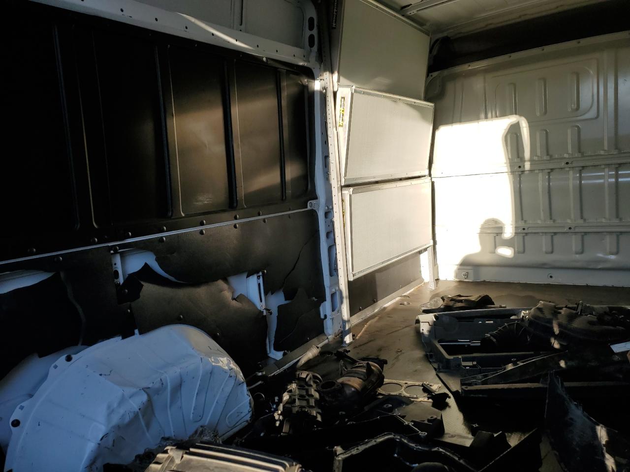 2018 Ram Promaster 2500 2500 High VIN: 3C6TRVDG8JE109264 Lot: 79107544