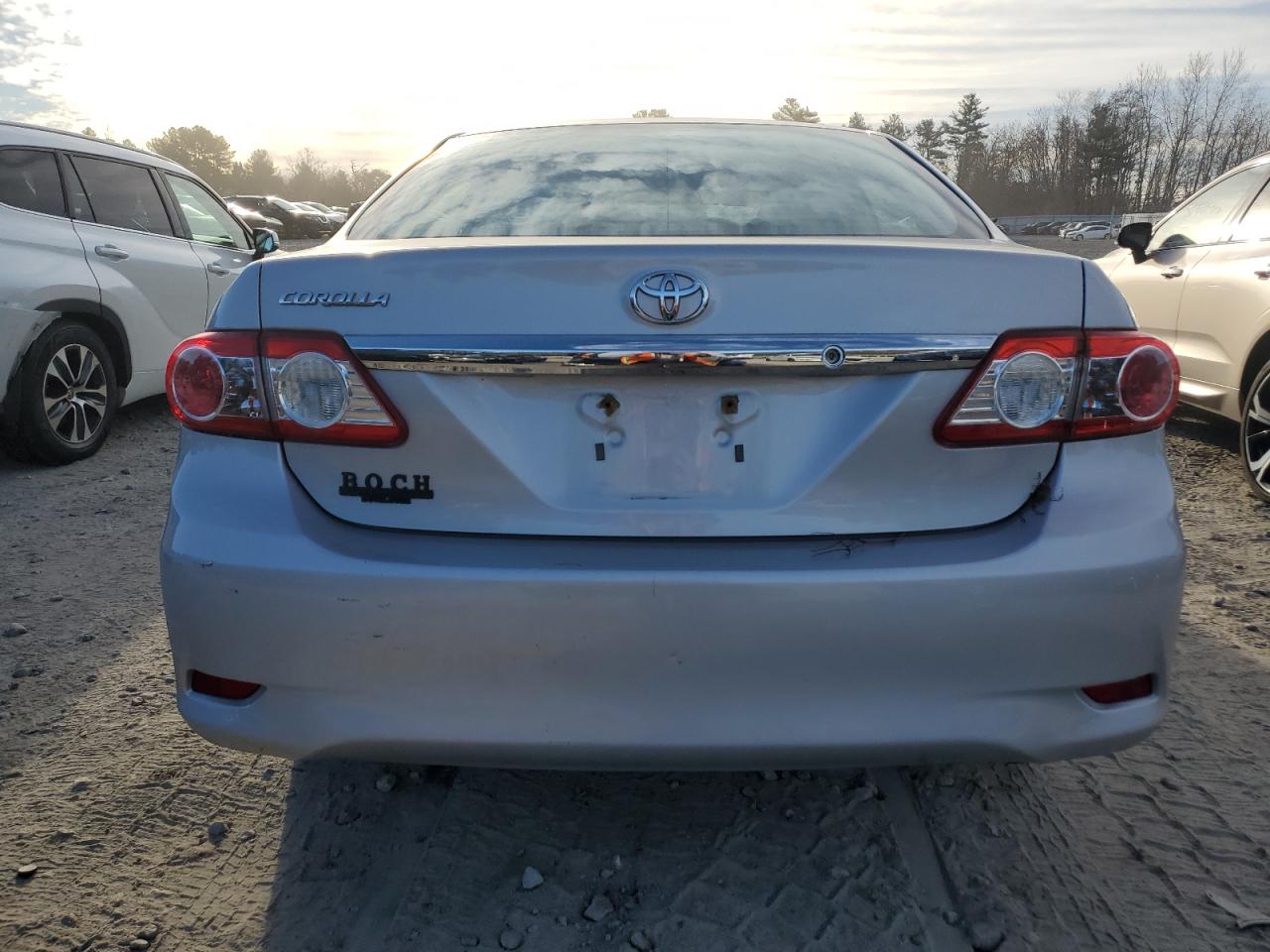 2013 Toyota Corolla Base VIN: 2T1BU4EE7DC113772 Lot: 80638424