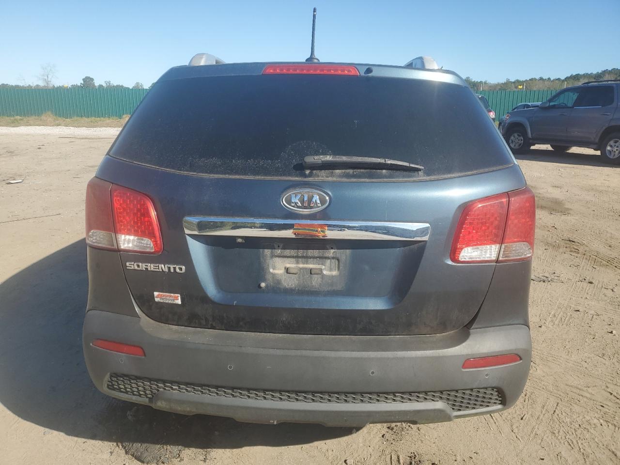 2011 Kia Sorento - Image 6