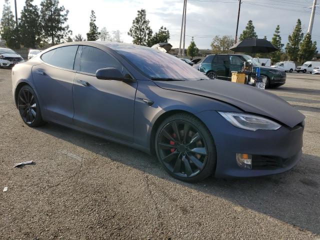  TESLA MODEL S 2018 Сріблястий