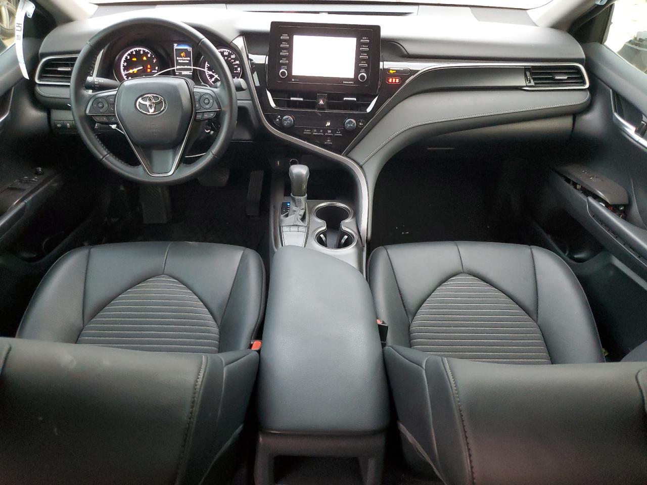2023 Toyota Camry - Image 8