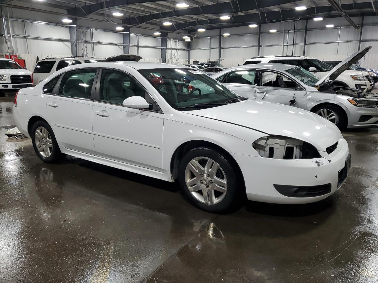 2011 Chevrolet Impala - Image 4