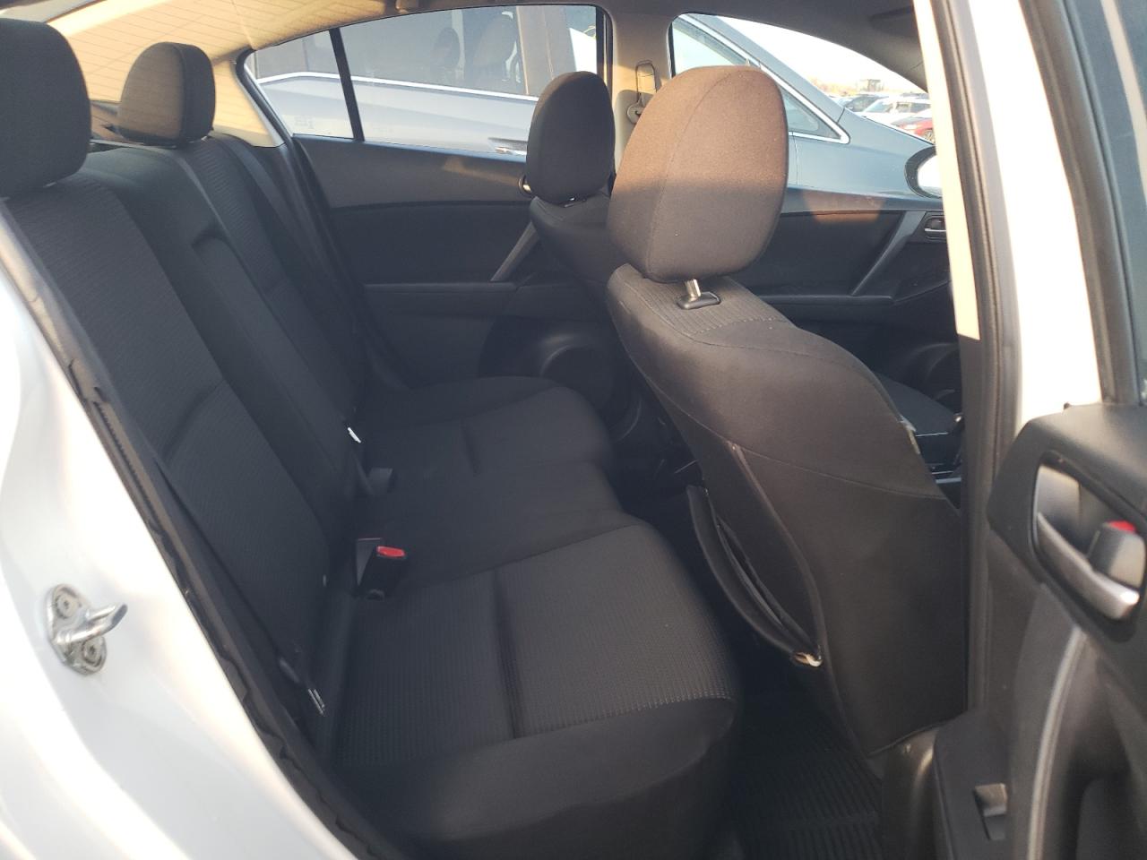 2012 Mazda 3 - Image 10