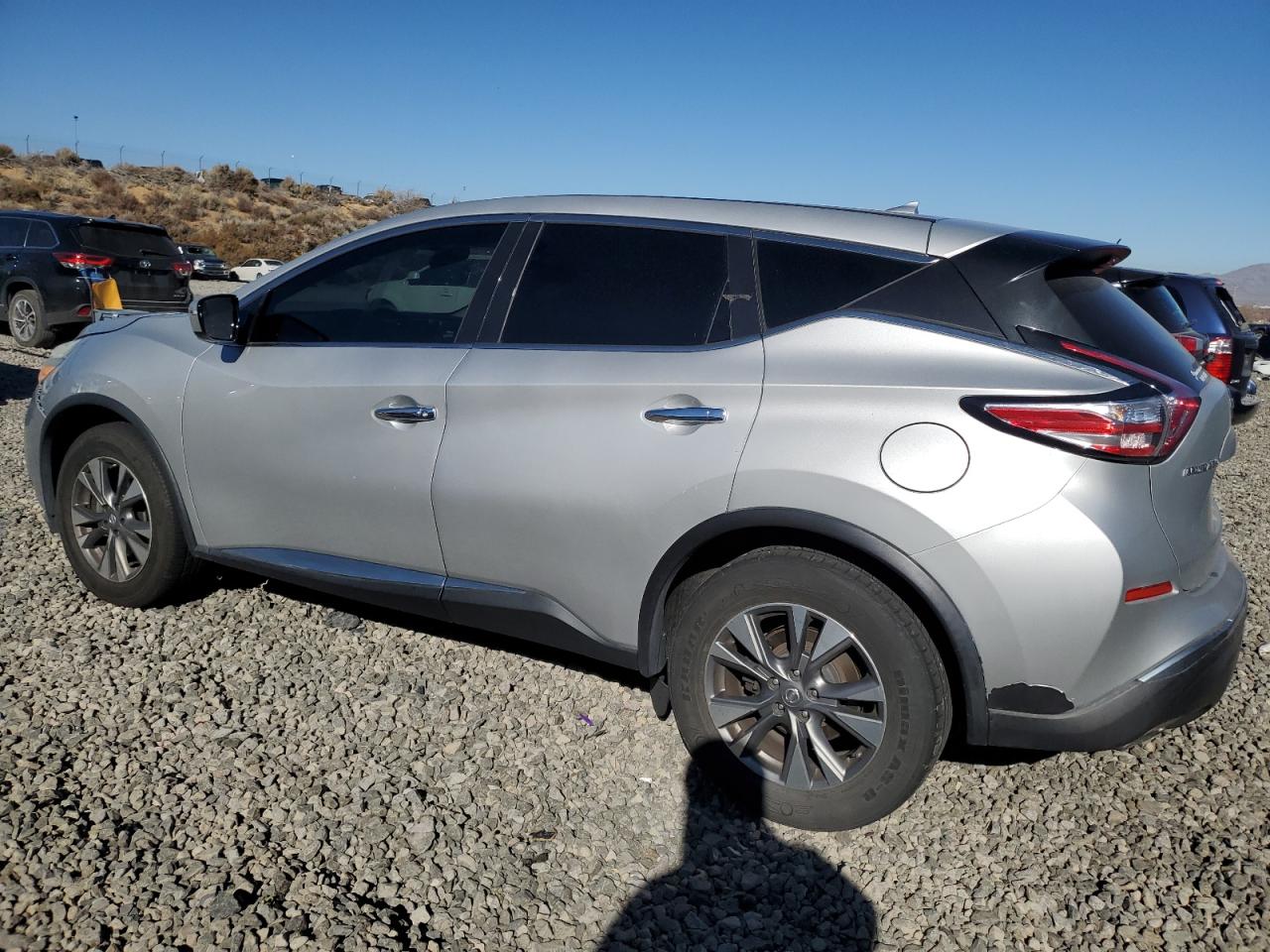 2016 Nissan Murano - Image 2