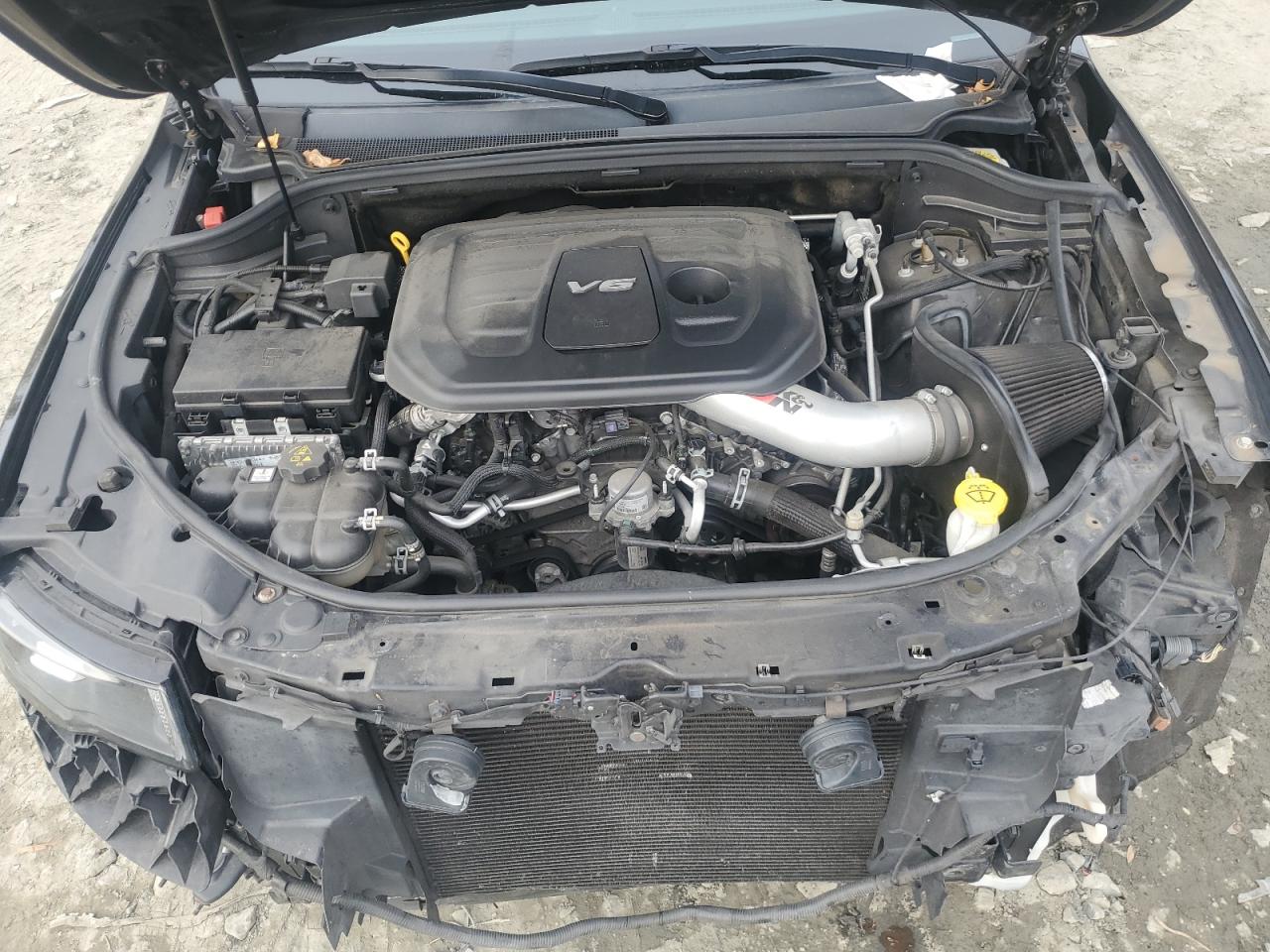 2017 Jeep Grand Cherokee - Image 12