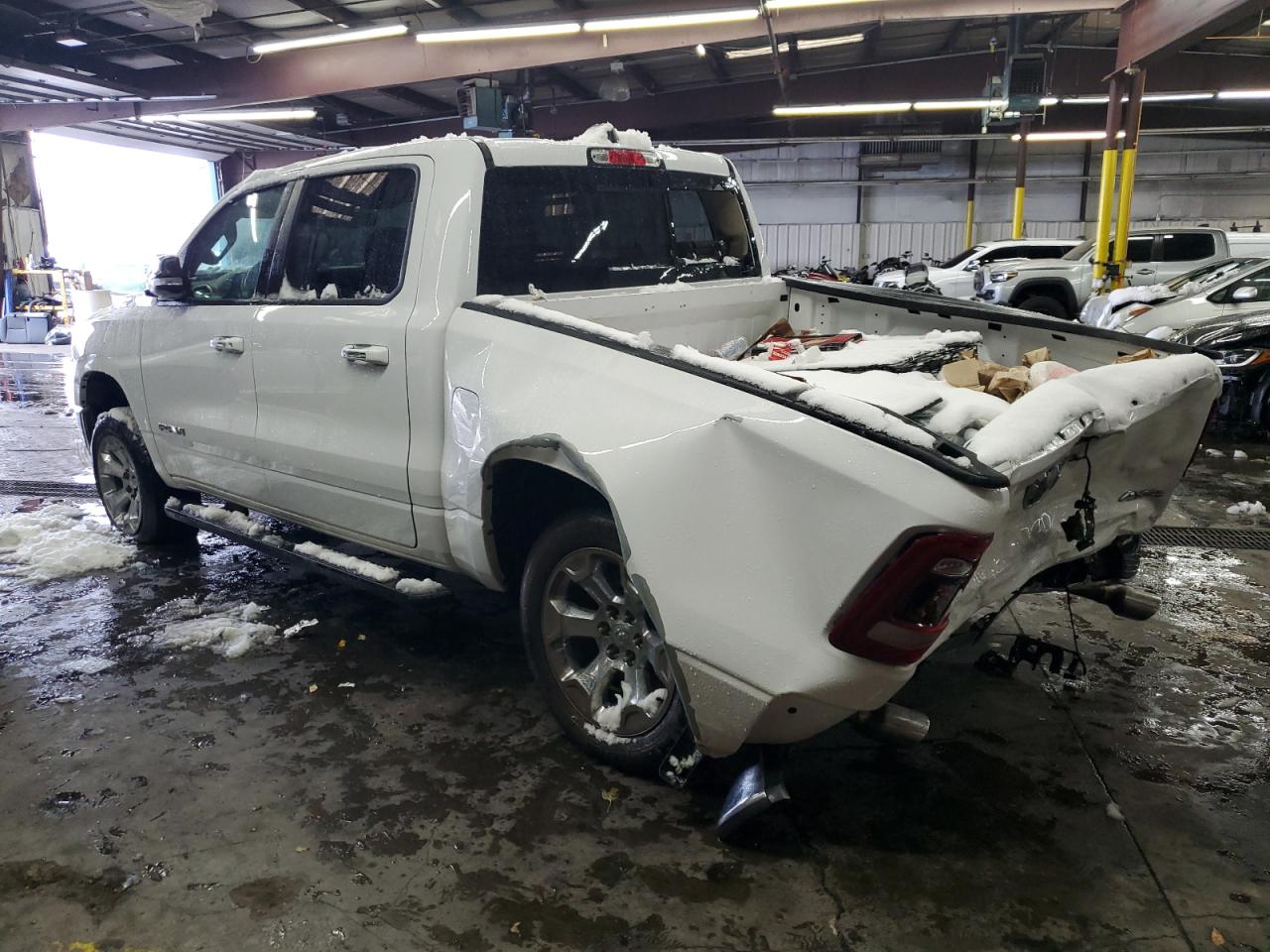 2019 RAM 1500 - Image 2
