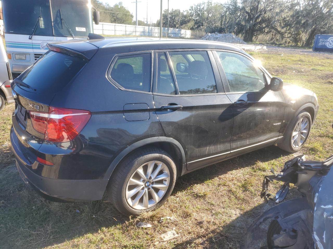 VIN 5UXWX9C56E0D23642 2014 BMW X3 no.3