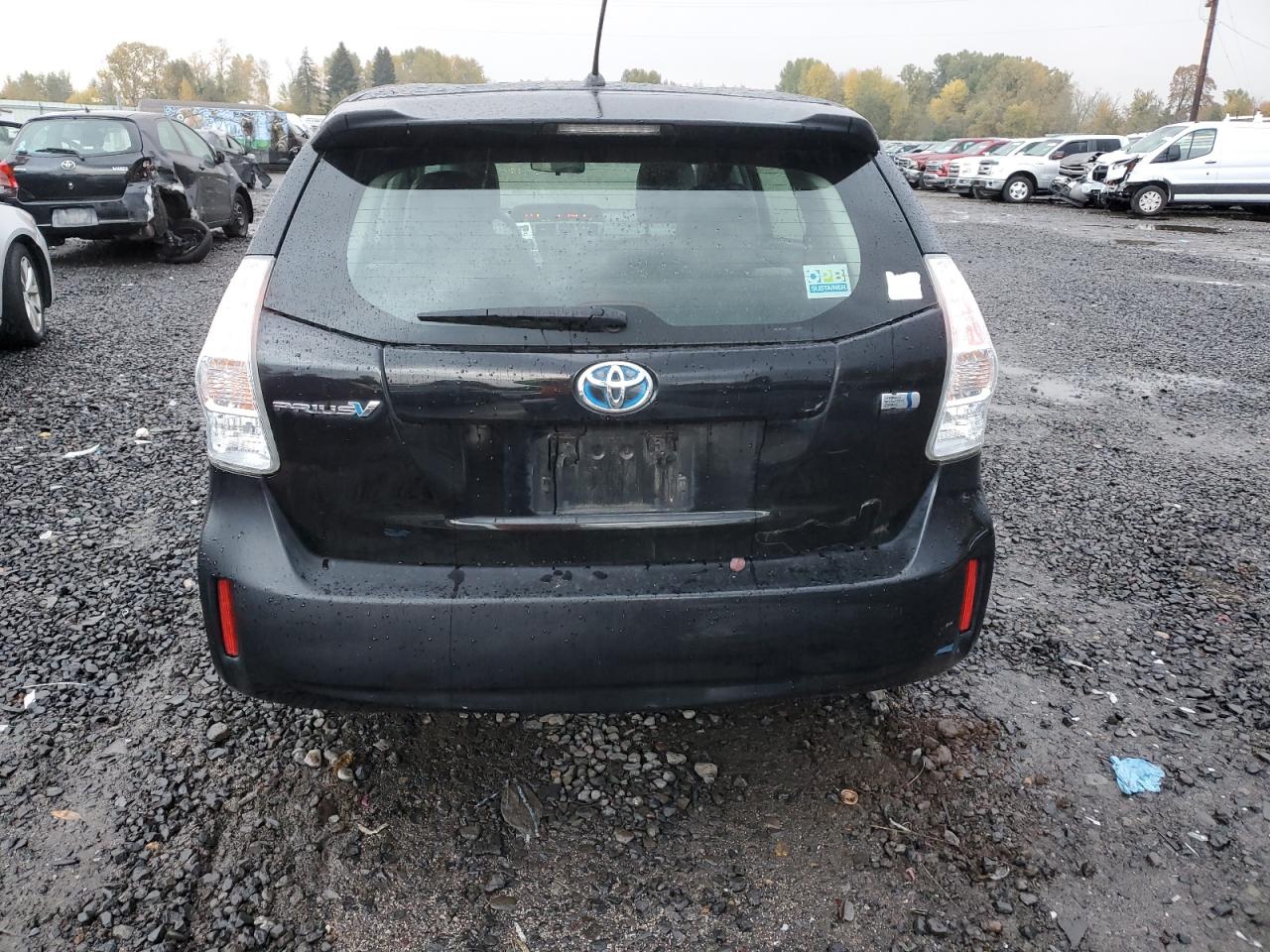 2012 Toyota Prius - Image 6