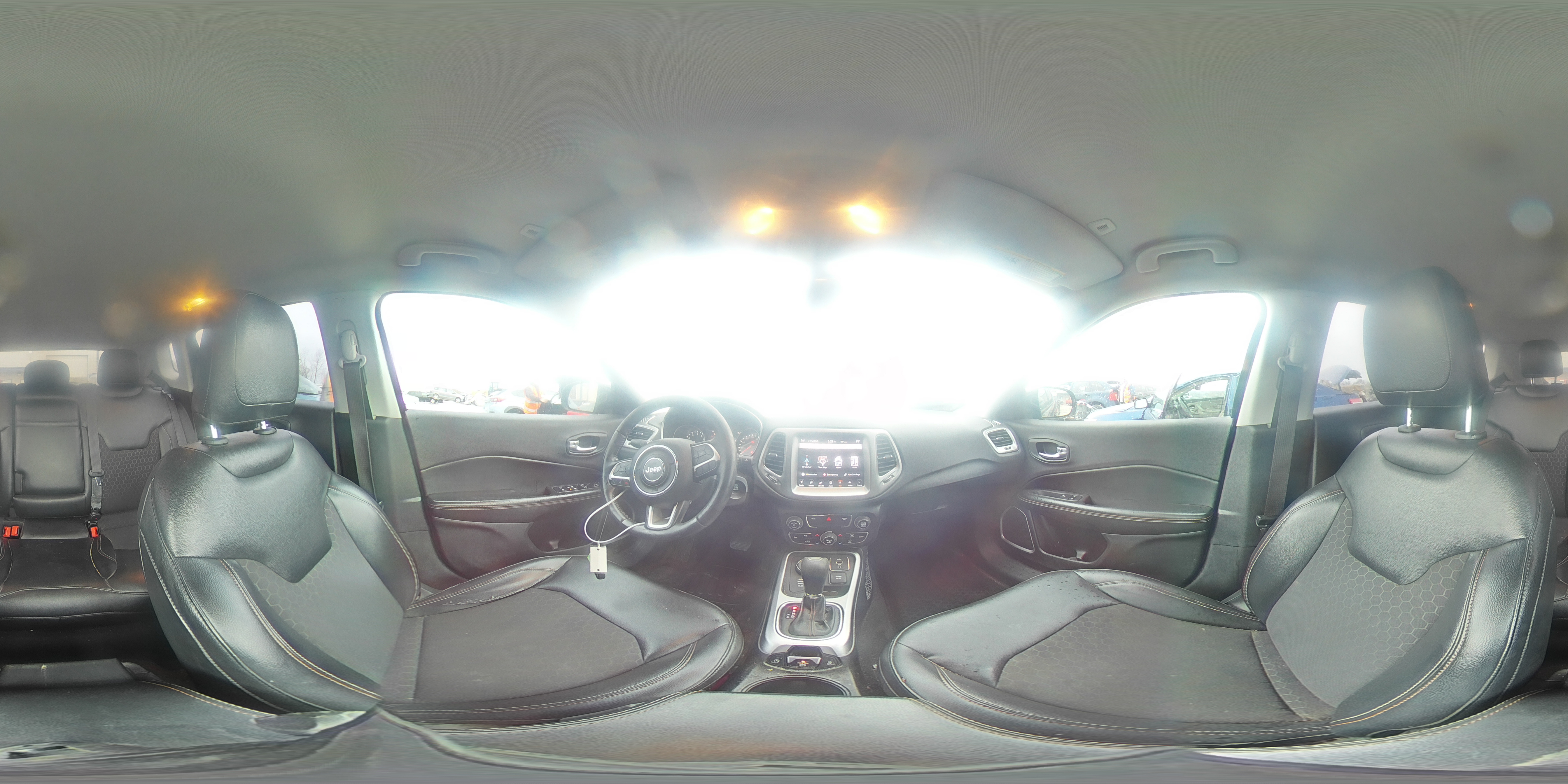 2018 Jeep Compass - Image 15