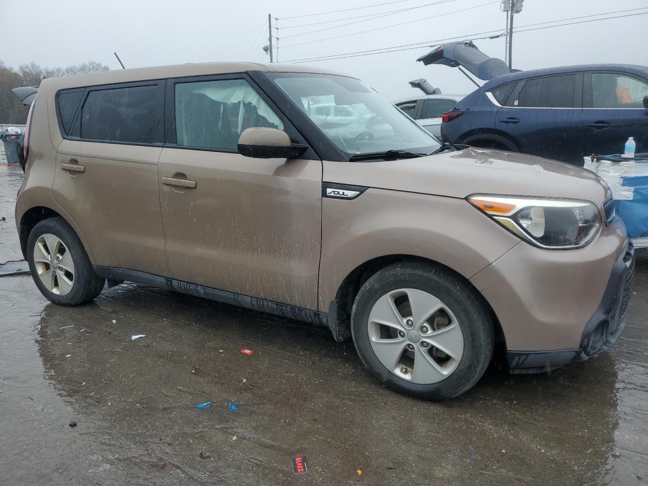 VIN KNDJN2A23G7311571 2016 KIA SOUL no.4