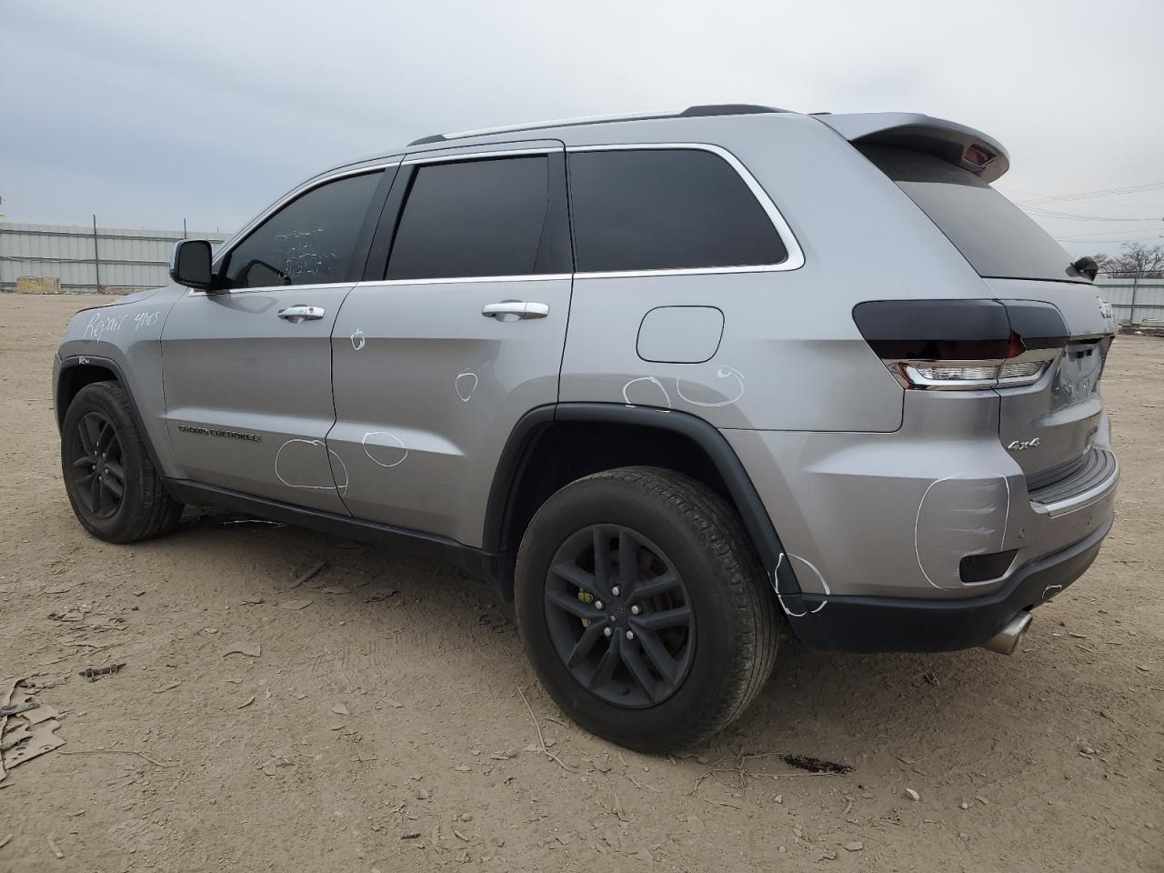 2017 Jeep Grand Cherokee - Image 2
