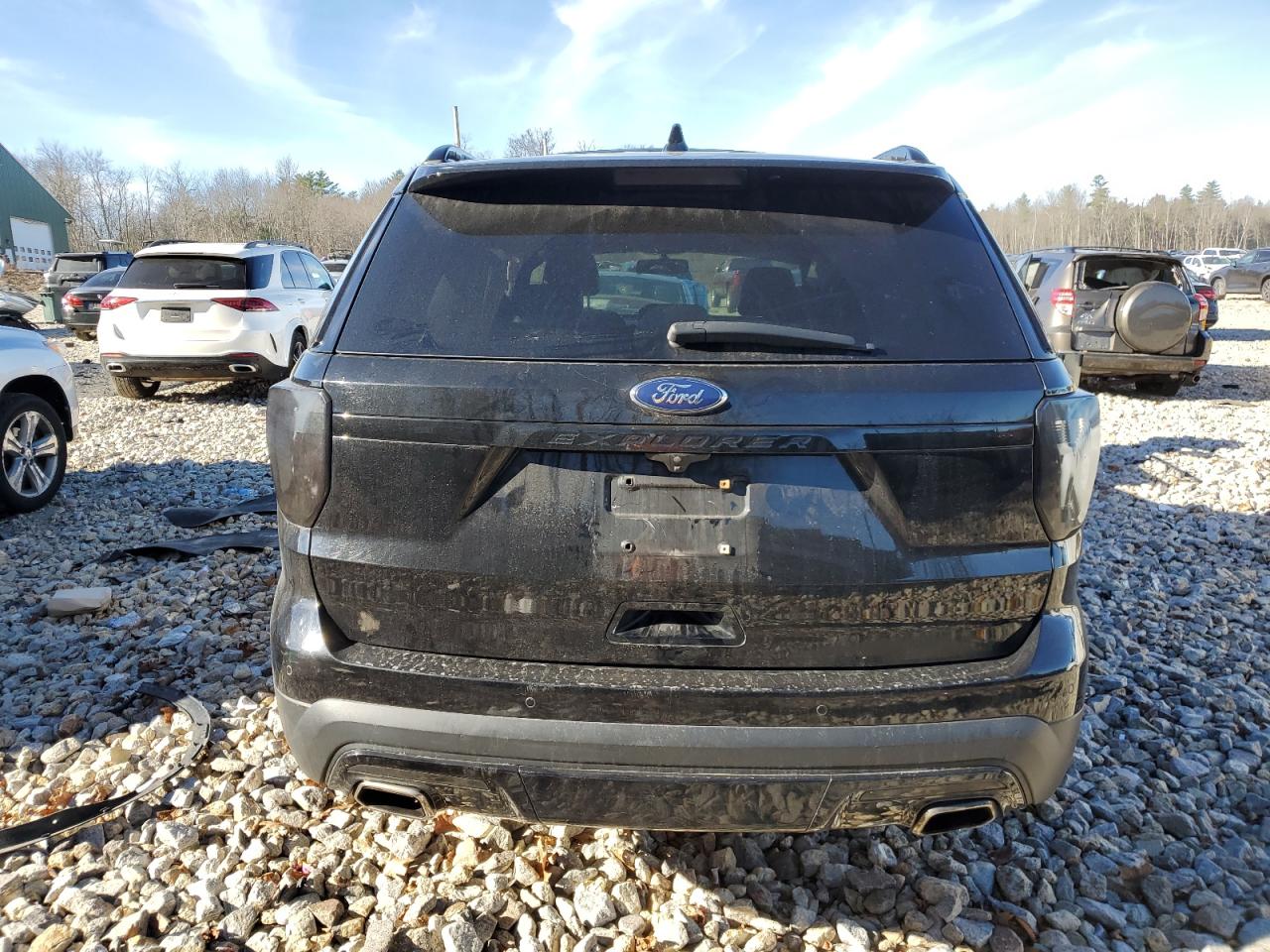 2017 Ford Explorer - Image 6